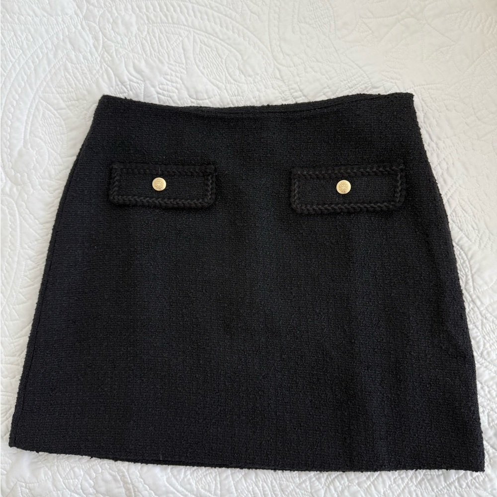 LOFT Black and Gold A-Line Mini Skirt